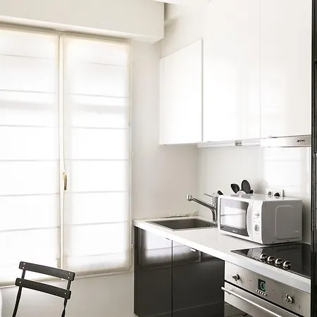 Halldis - Odeon Area Apartment Paris